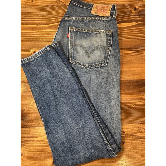 Levi's 501 vtg Jeans 33x34 Mens Straight Leg Button Fly Denim Vintage Pants - Picture 1 of 7